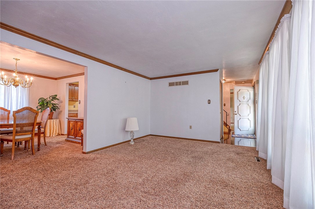 103 Barnwood