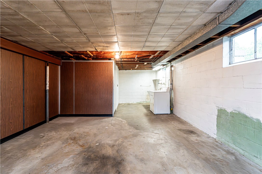 13740 Ridge Rd