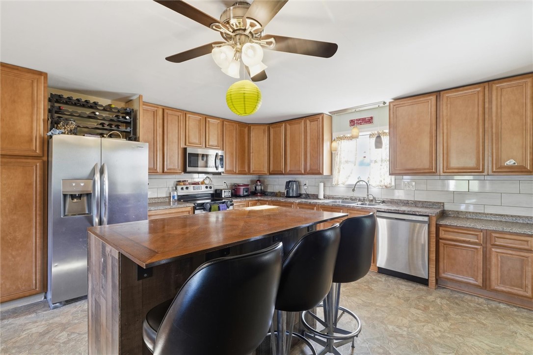 116 Troytown Rd