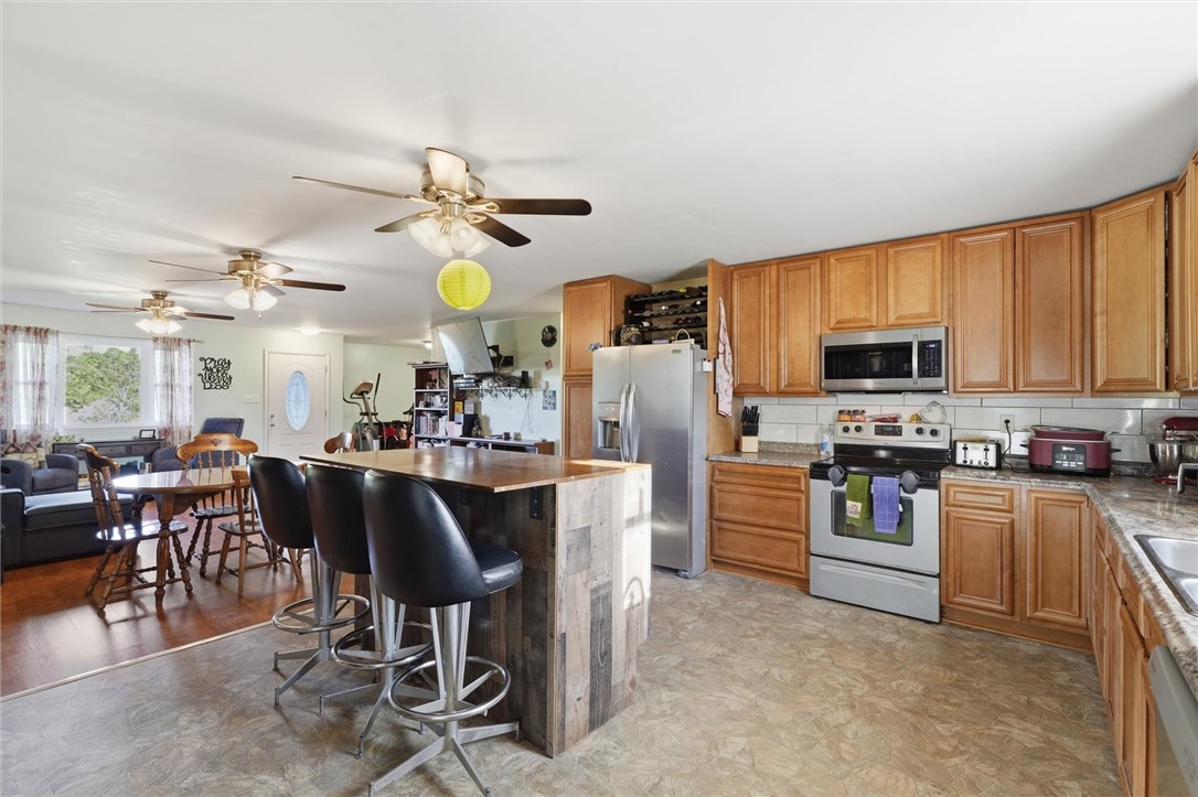 116 Troytown Rd