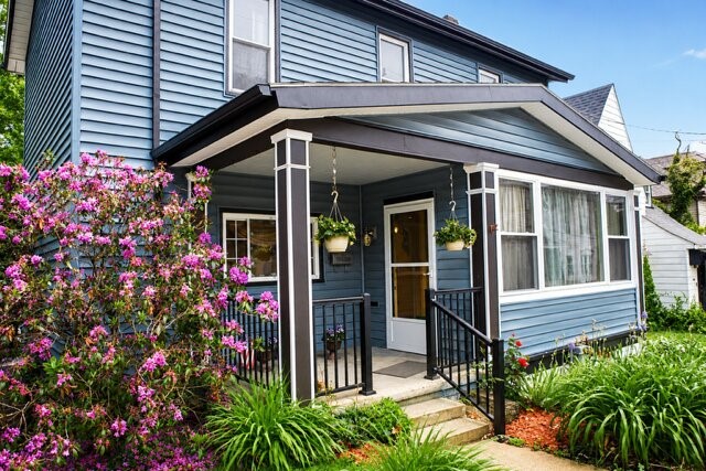 848 S Highland Ave