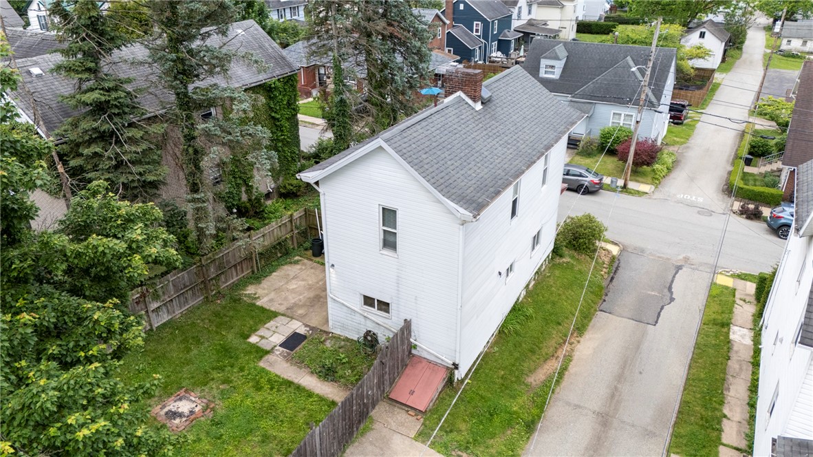 213 Grant Street