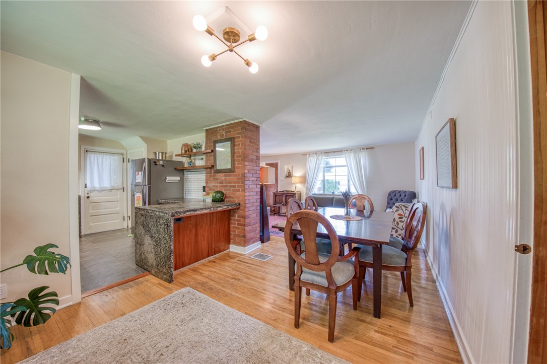 106 Primrose Ave
