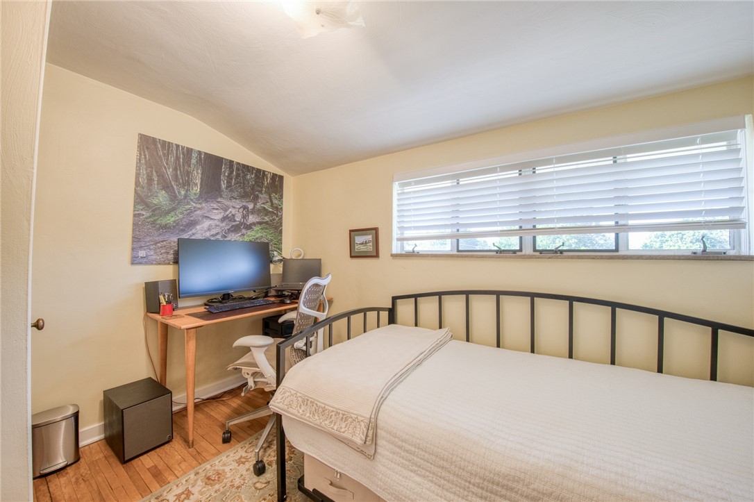 106 Primrose Ave