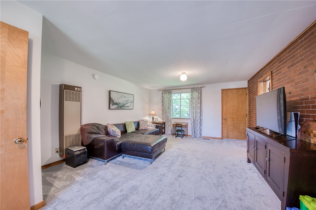 106 Primrose Ave