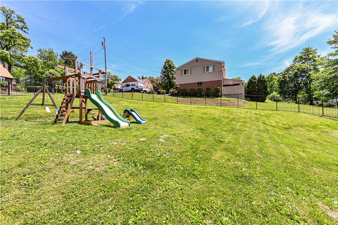 765 Robbins Station Rd
