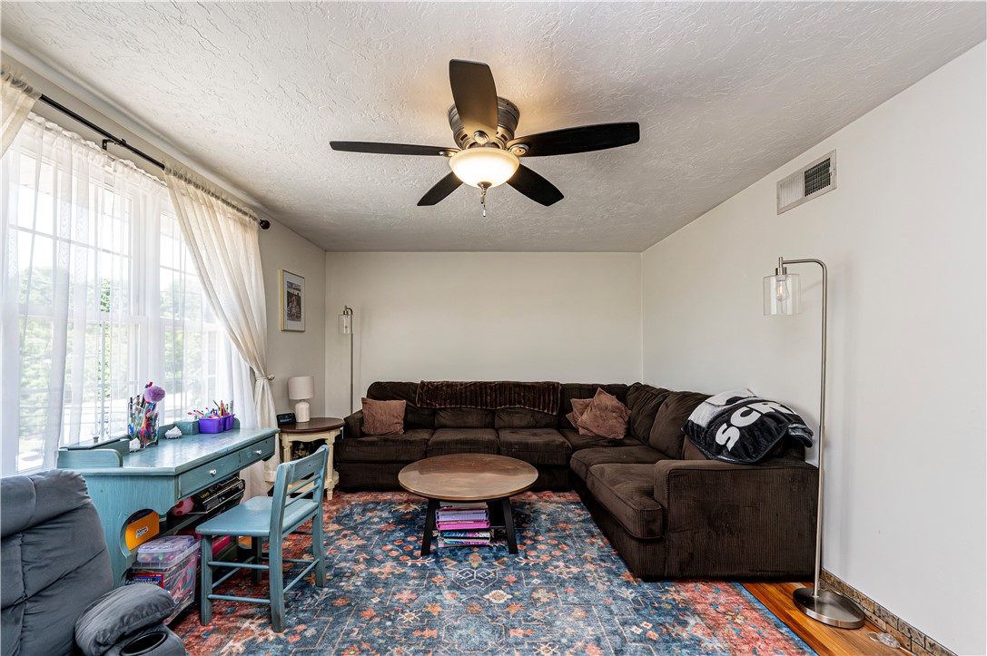 765 Robbins Station Rd