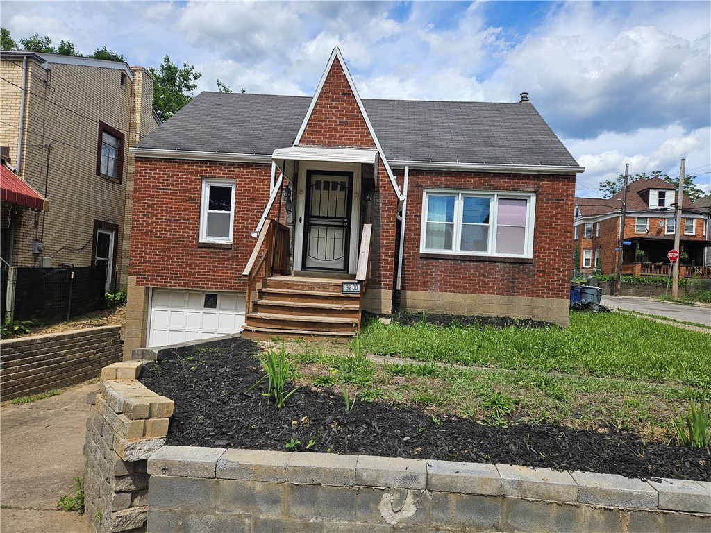 3200 Motor St