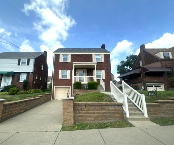 4132 Davis Ave