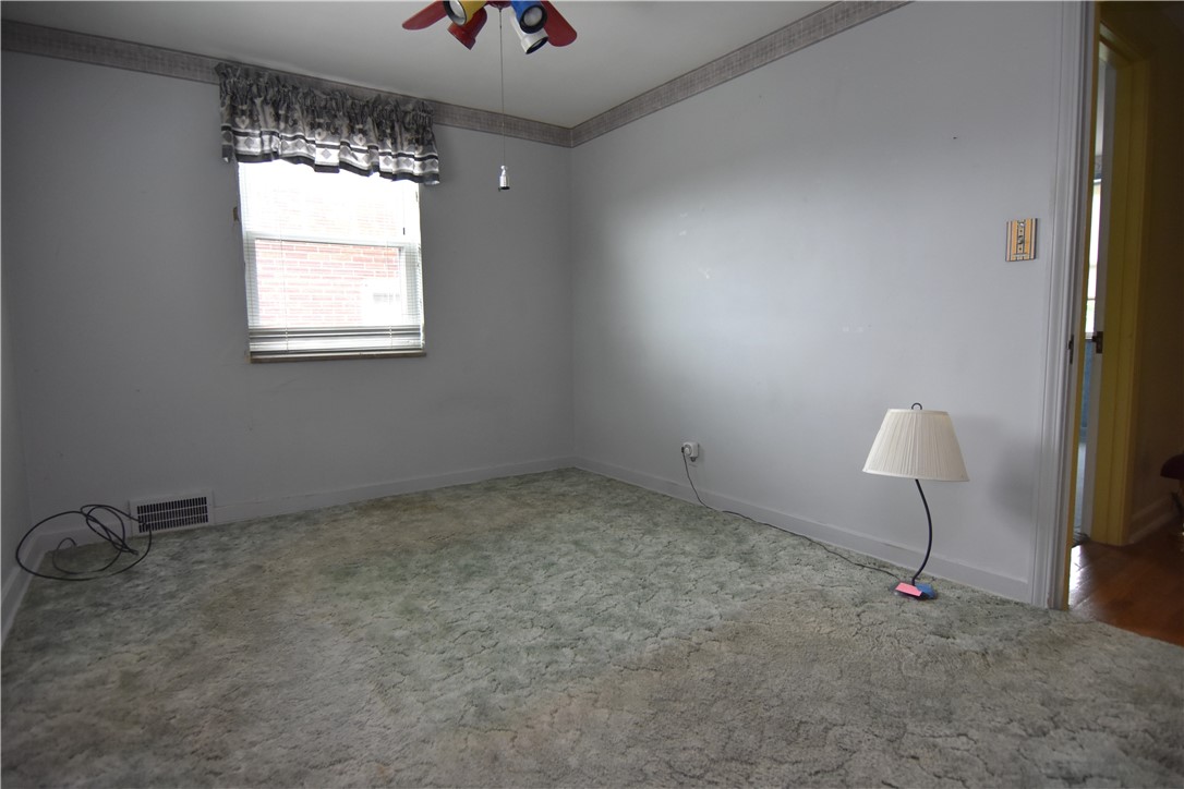 4132 Davis Ave