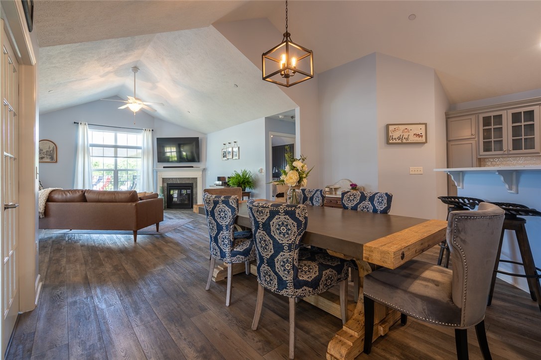 202 Spring Valley Dr.