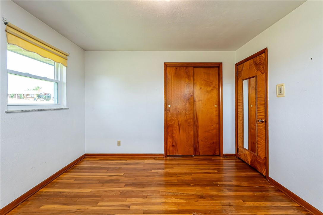 5444 Sunset View Dr