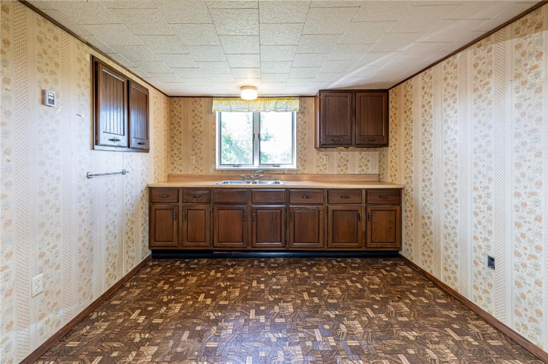 5444 Sunset View Dr
