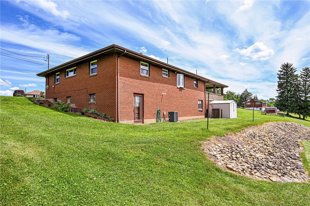 5444 Sunset View Dr