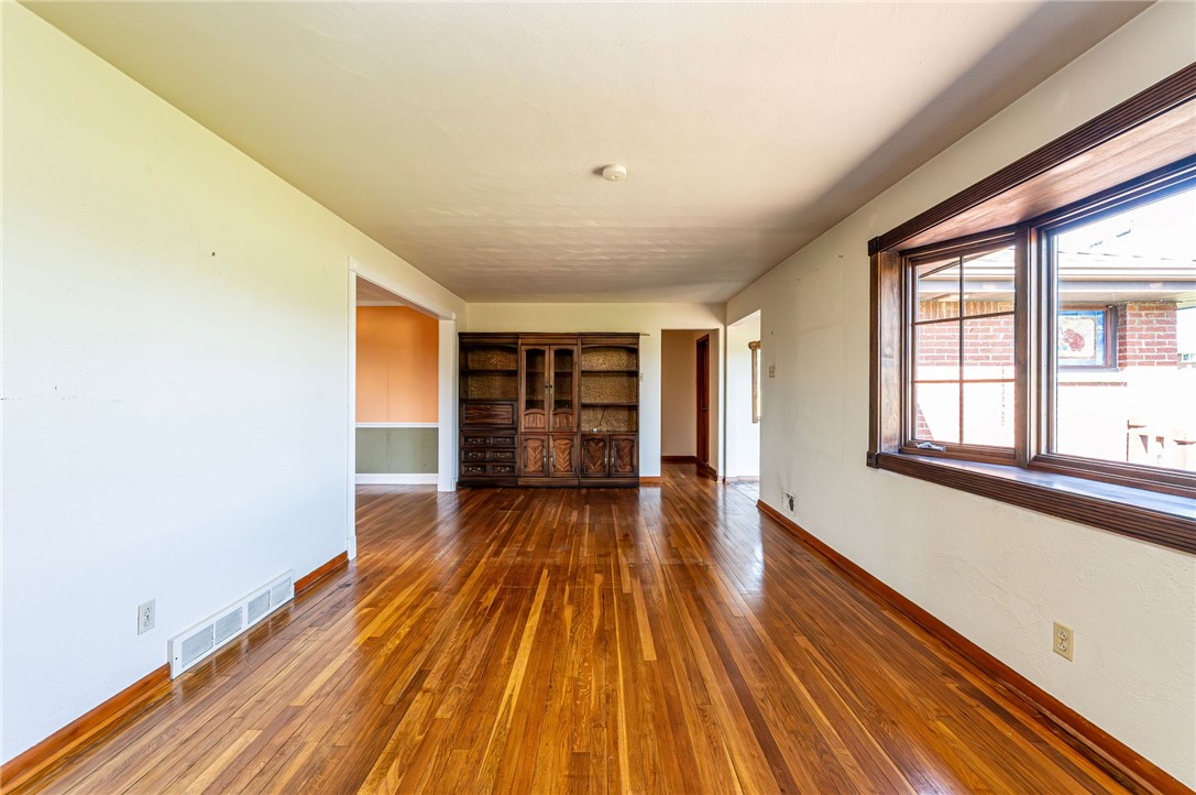 5444 Sunset View Dr