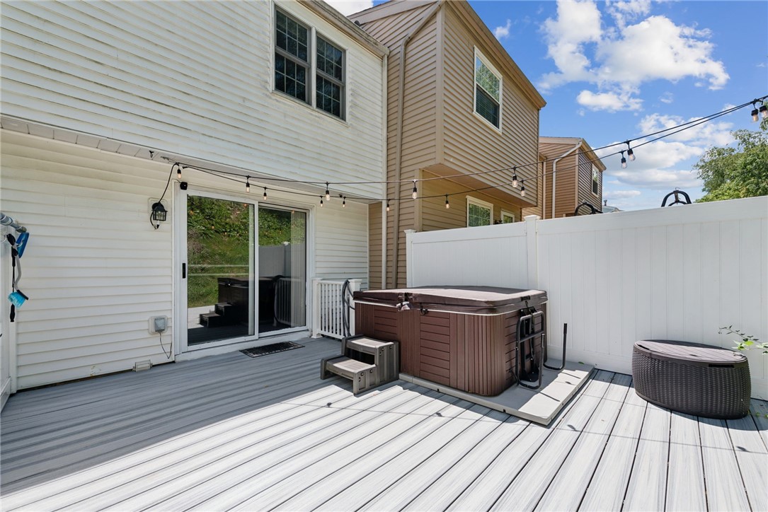 296 Huntingdon Ave