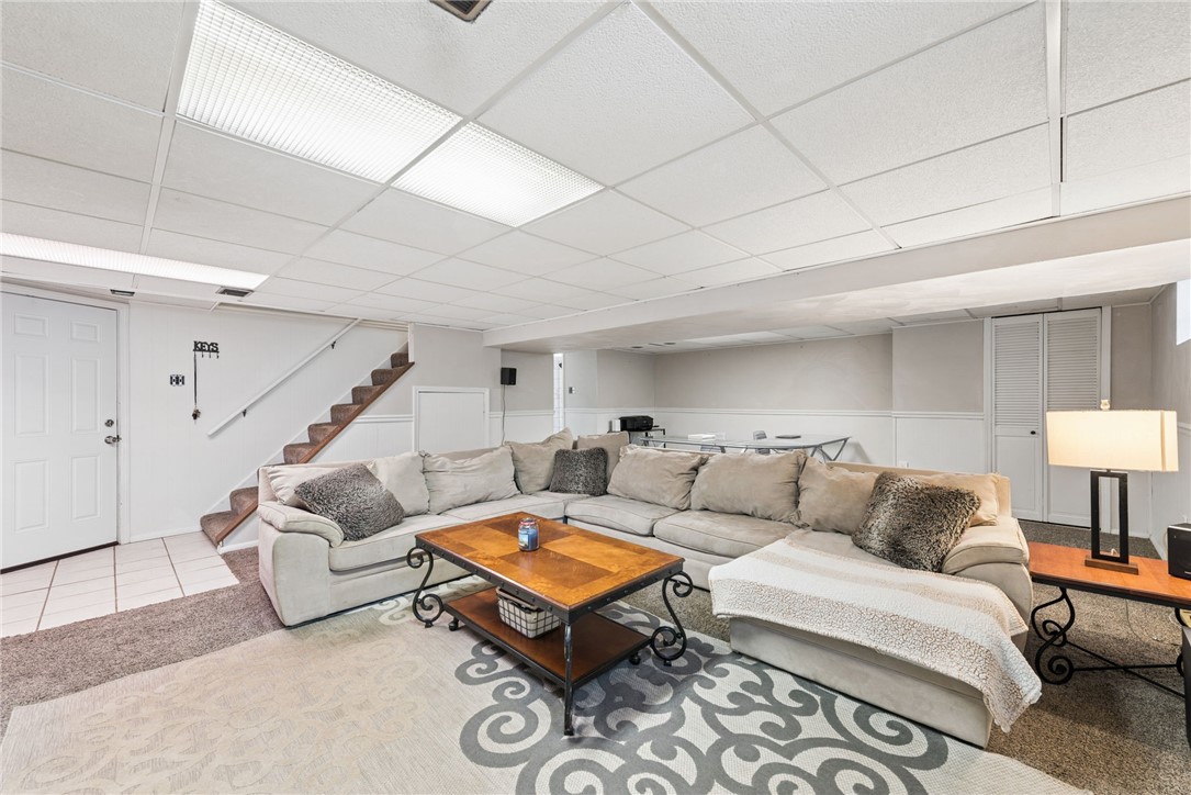 13301 Sylvia Dr