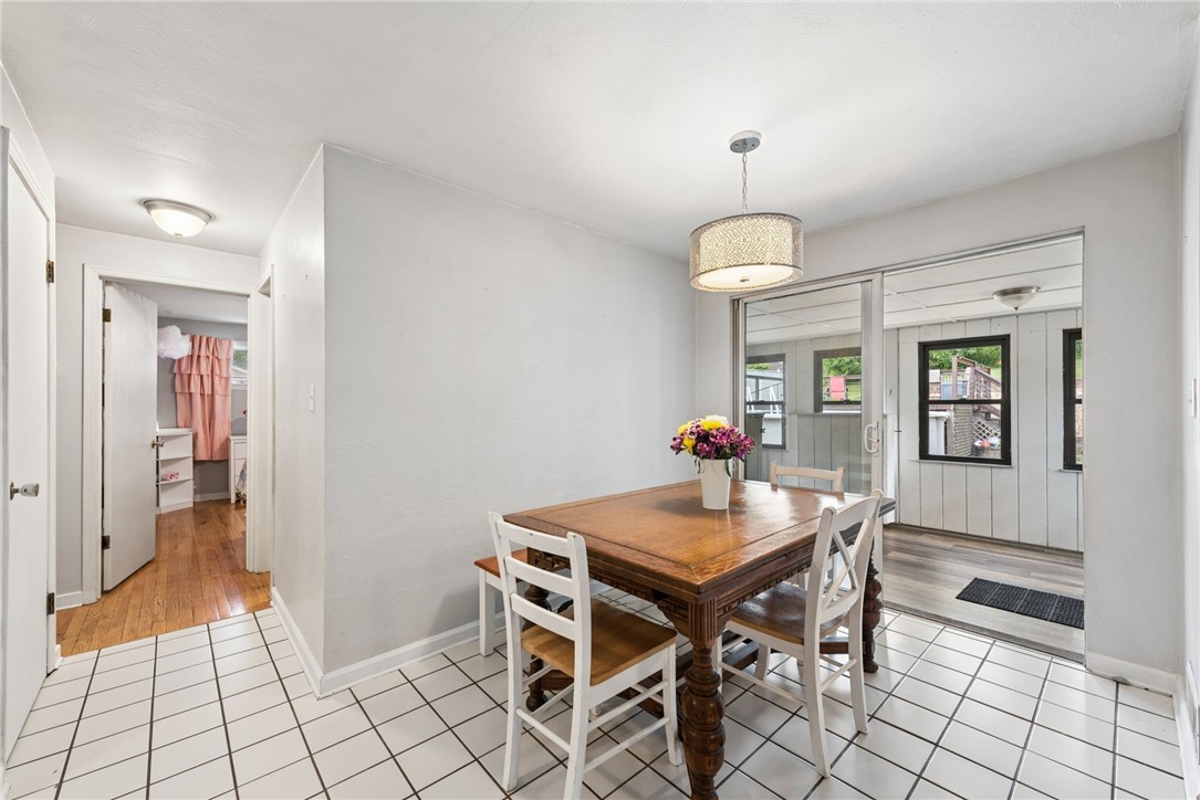 13301 Sylvia Dr