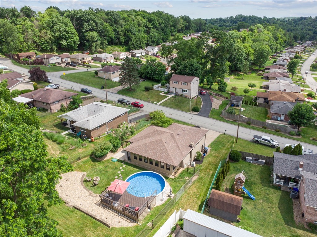 13301 Sylvia Dr
