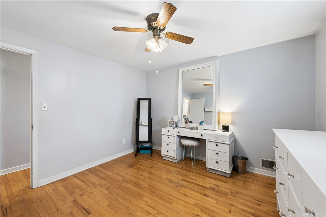 13301 Sylvia Dr