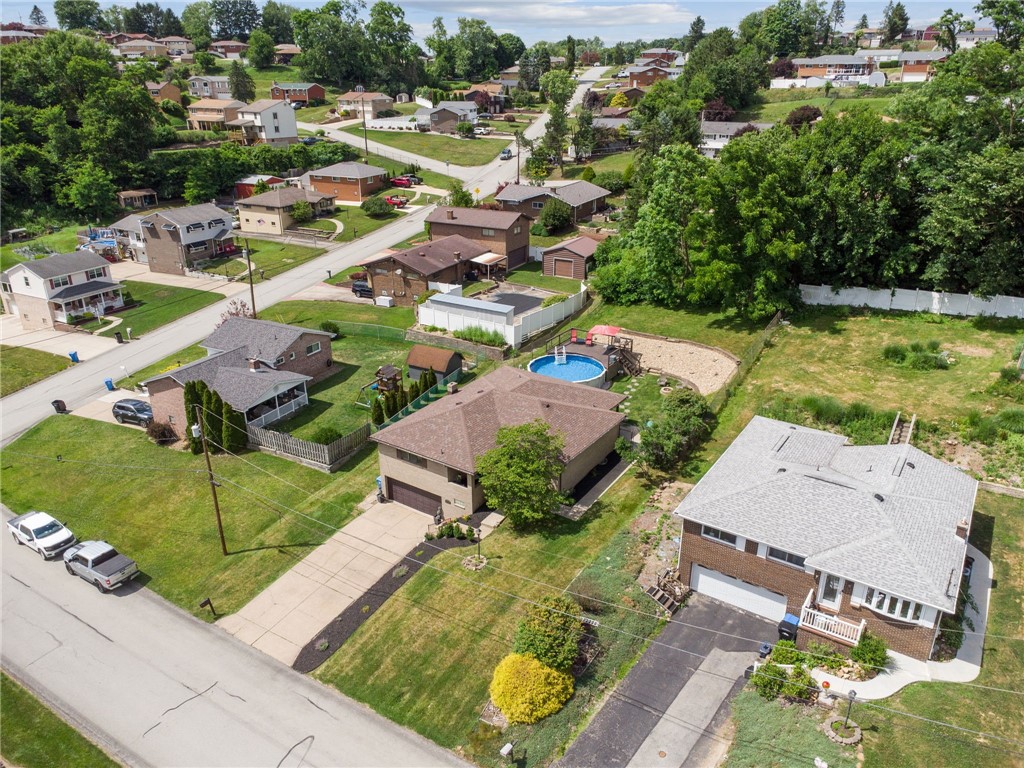 13301 Sylvia Dr