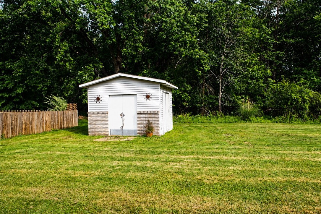 1092 Williams Dr