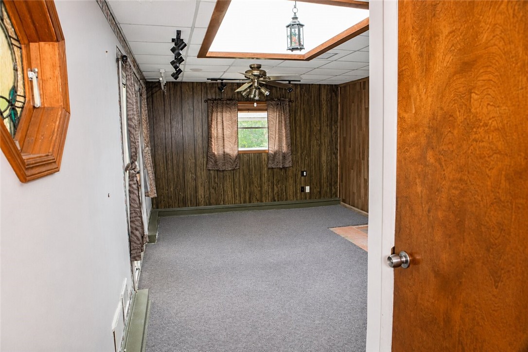 1092 Williams Dr
