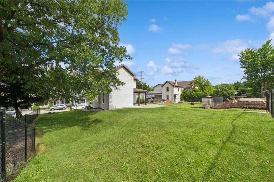 857 Highland Ave