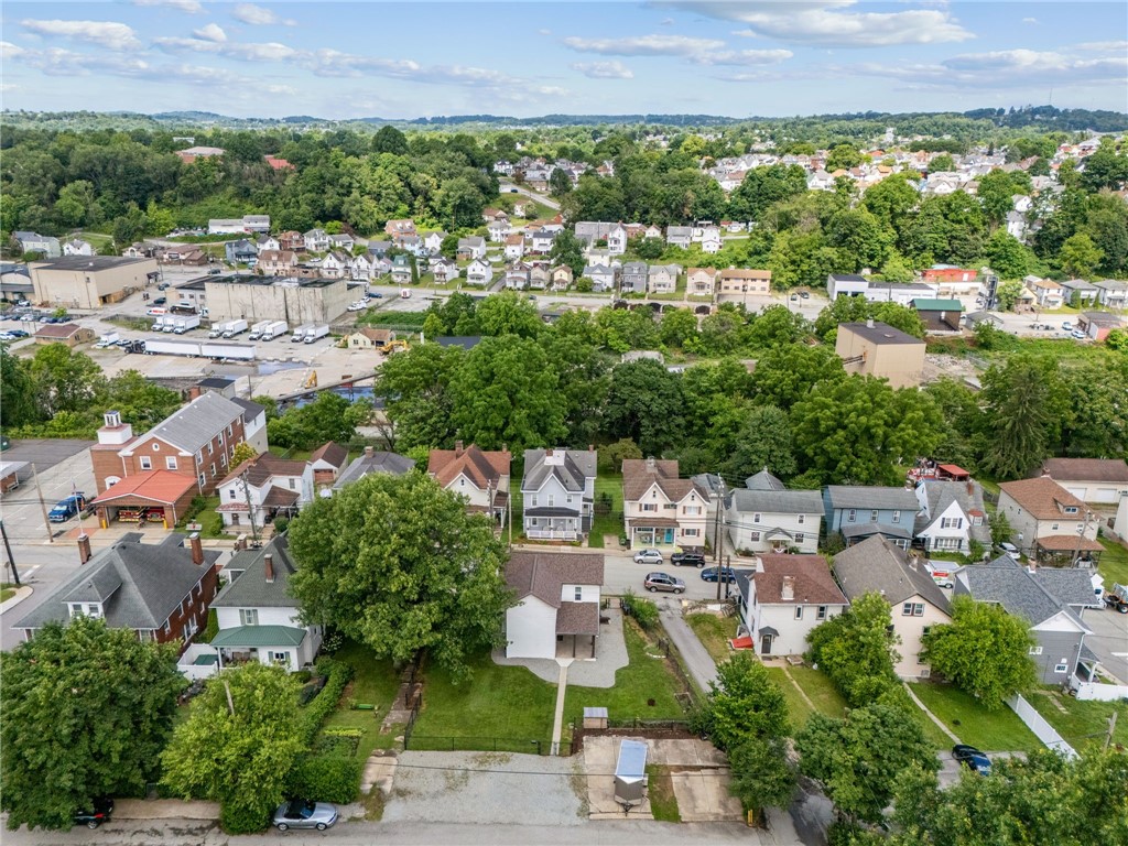 857 Highland Ave