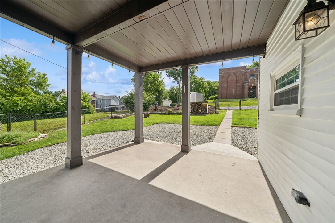857 Highland Ave