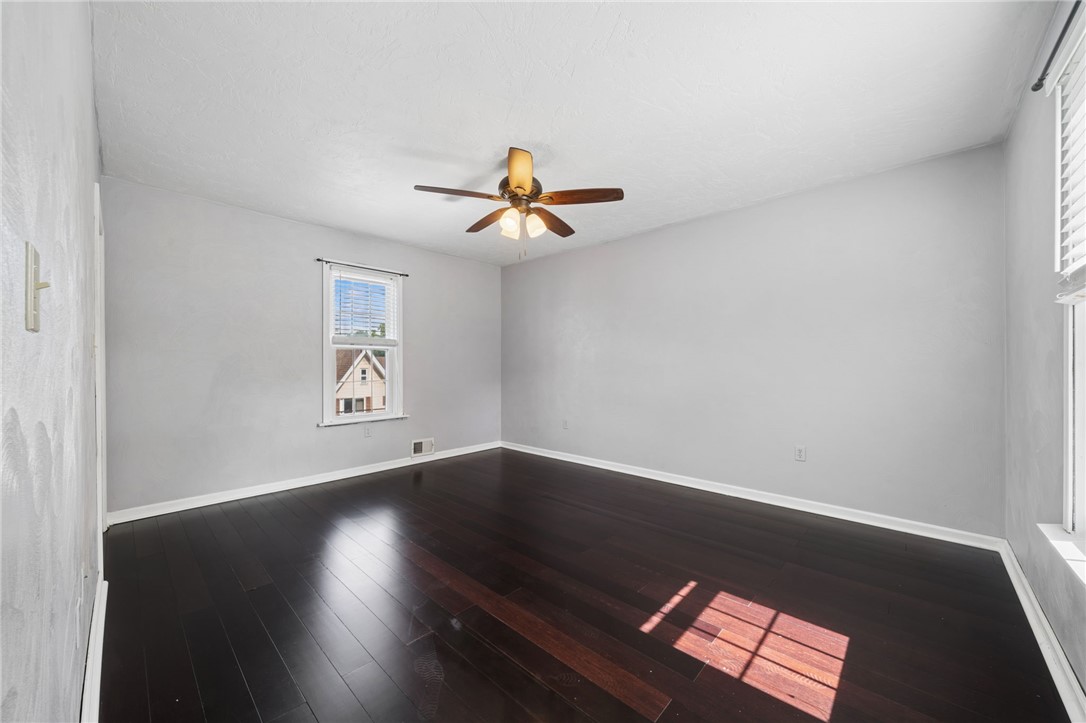 857 Highland Ave