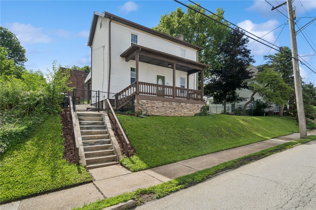 857 Highland Ave