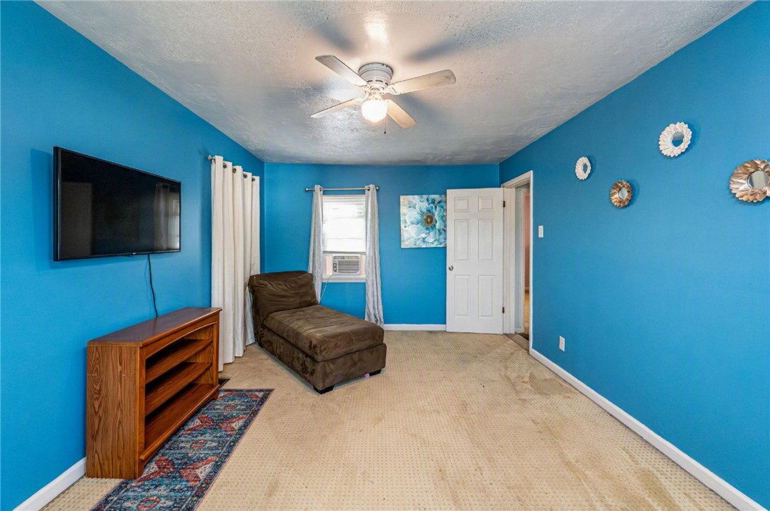 1371 2nd Street
