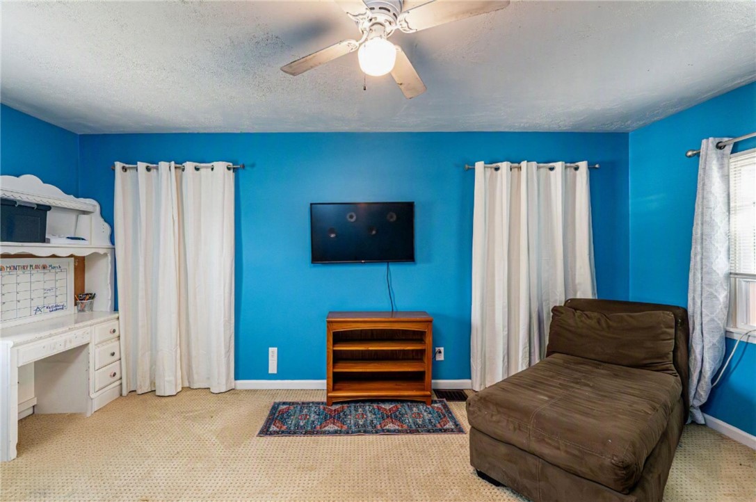 1371 2nd Street