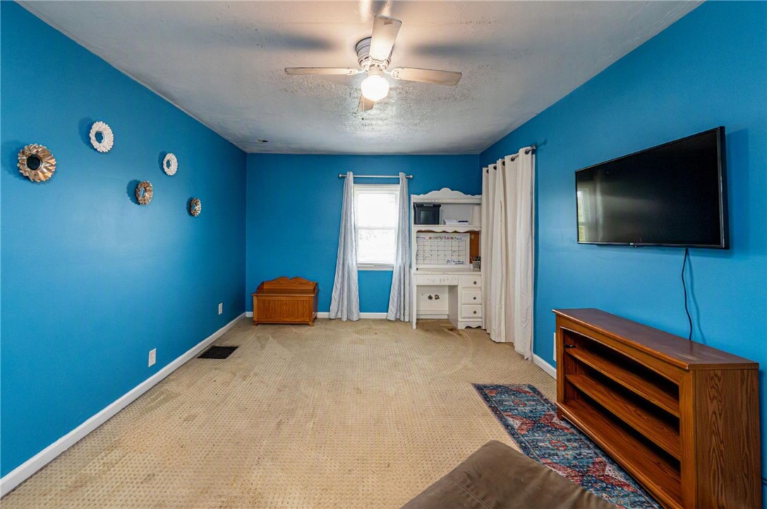1371 2nd Street
