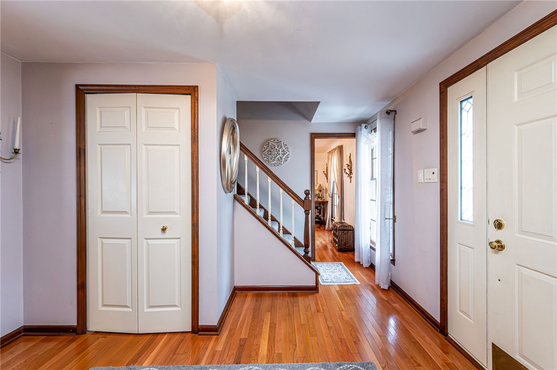 2244 Woodmont Dr
