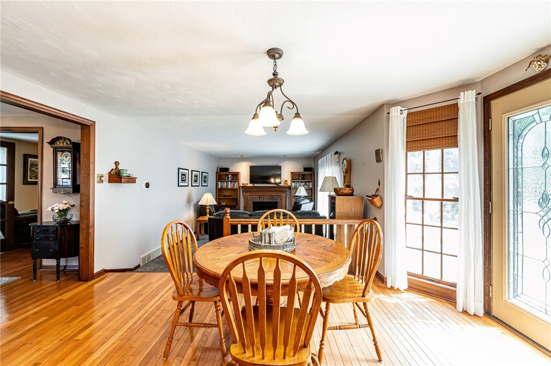 2244 Woodmont Dr