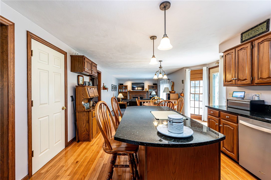 2244 Woodmont Dr