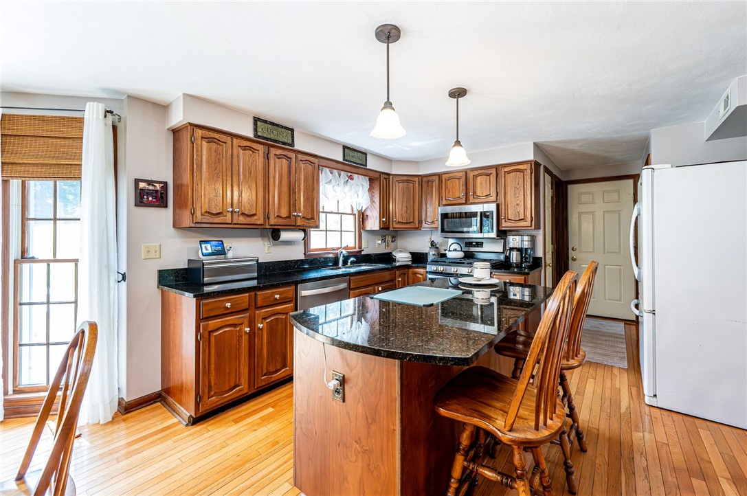 2244 Woodmont Dr