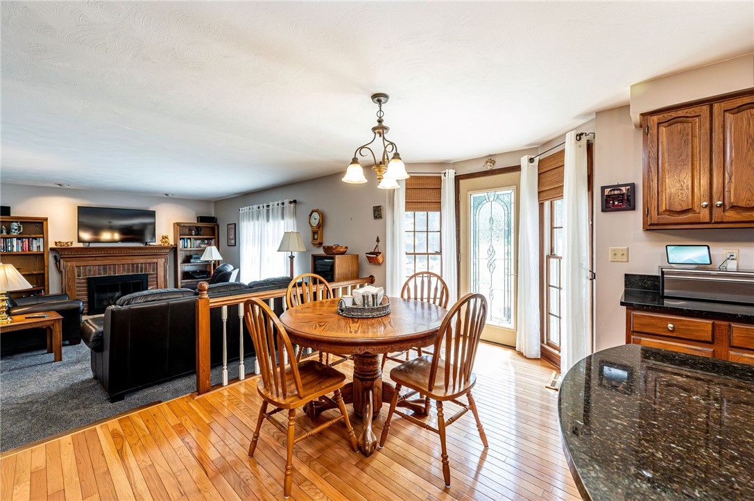 2244 Woodmont Dr