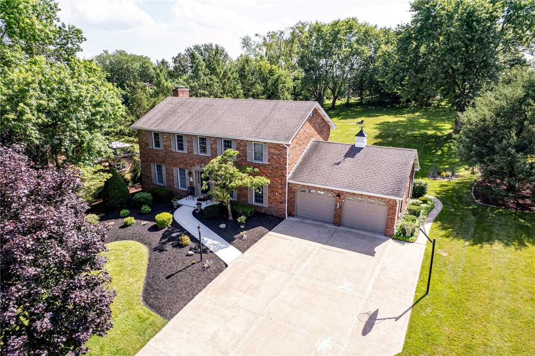 2244 Woodmont Dr