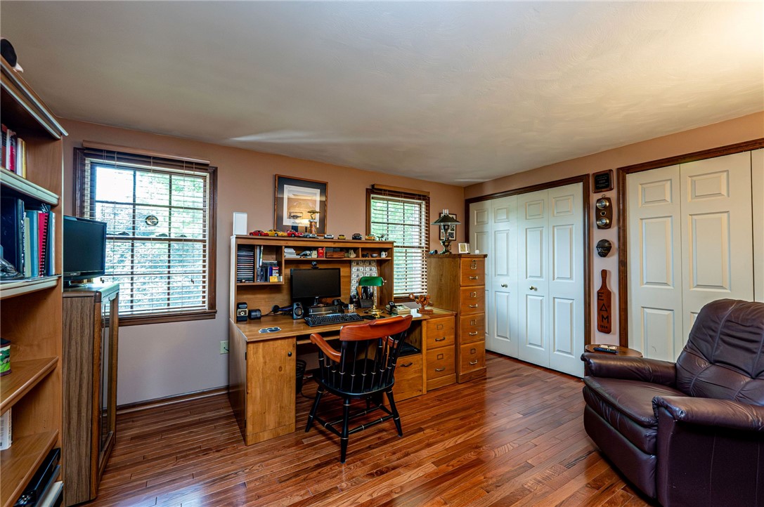 2244 Woodmont Dr