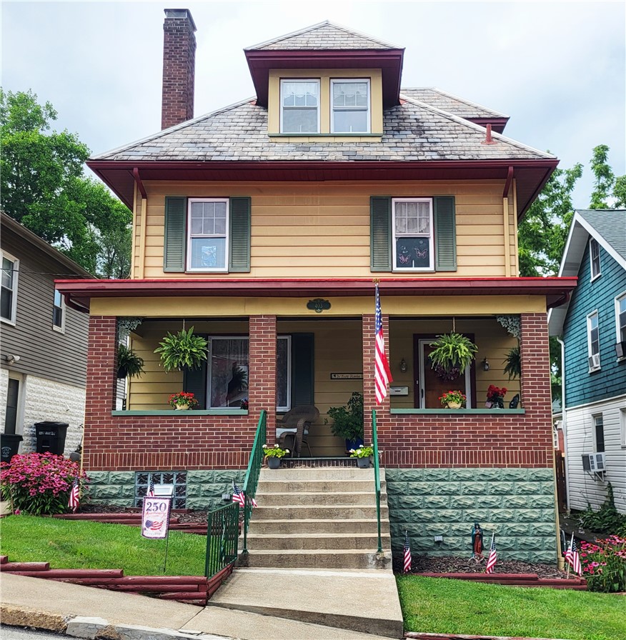 403 Hawthorne Avenue
