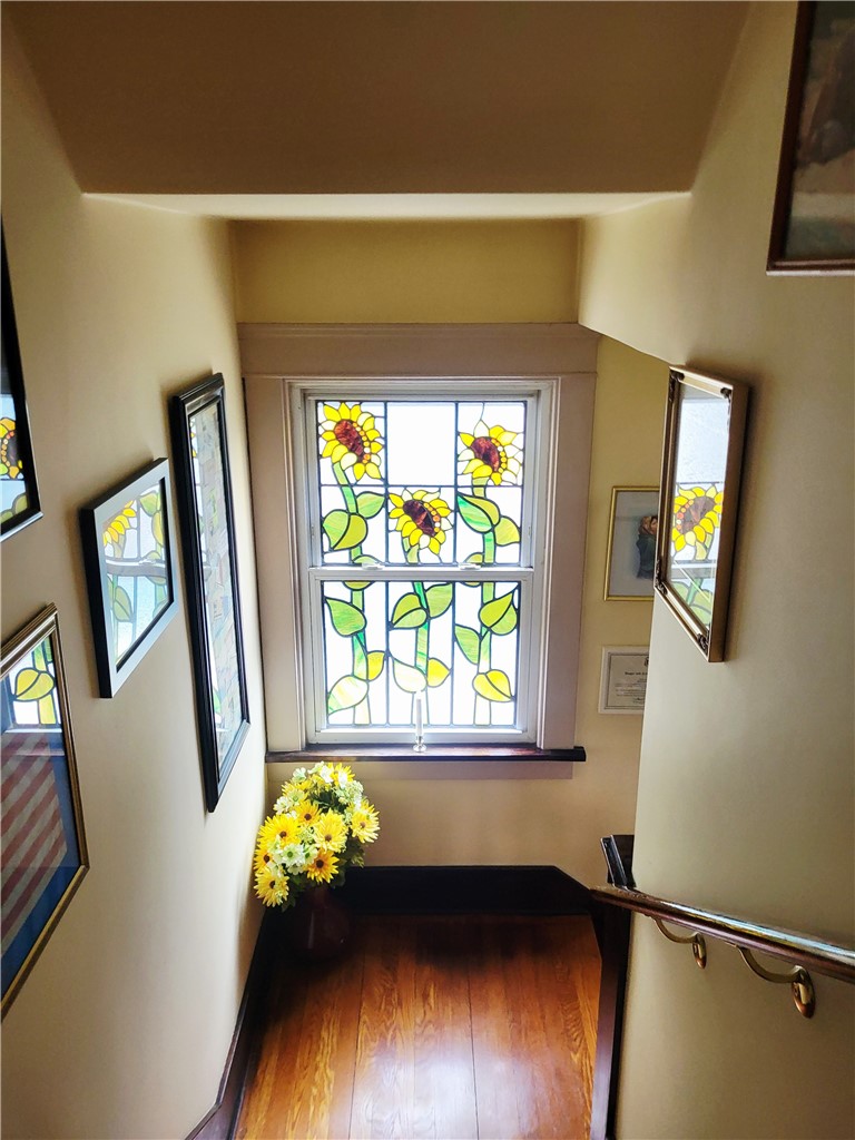 403 Hawthorne Avenue