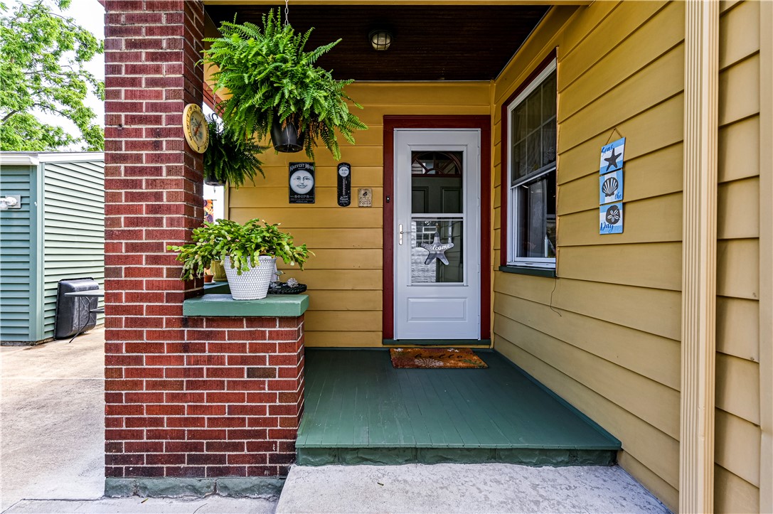 403 Hawthorne Avenue