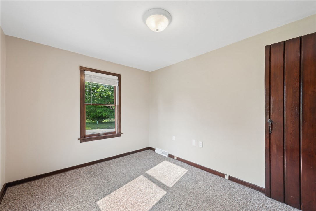 1679 E Laurel Circle