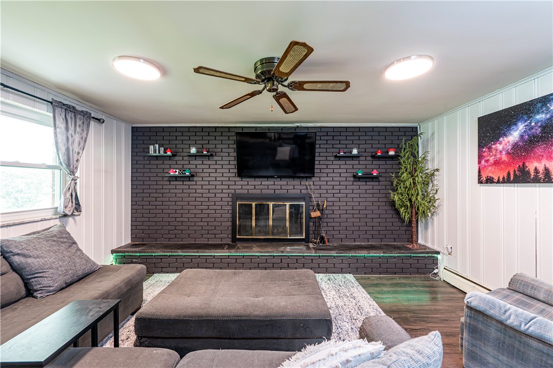 1257 Catalina Dr