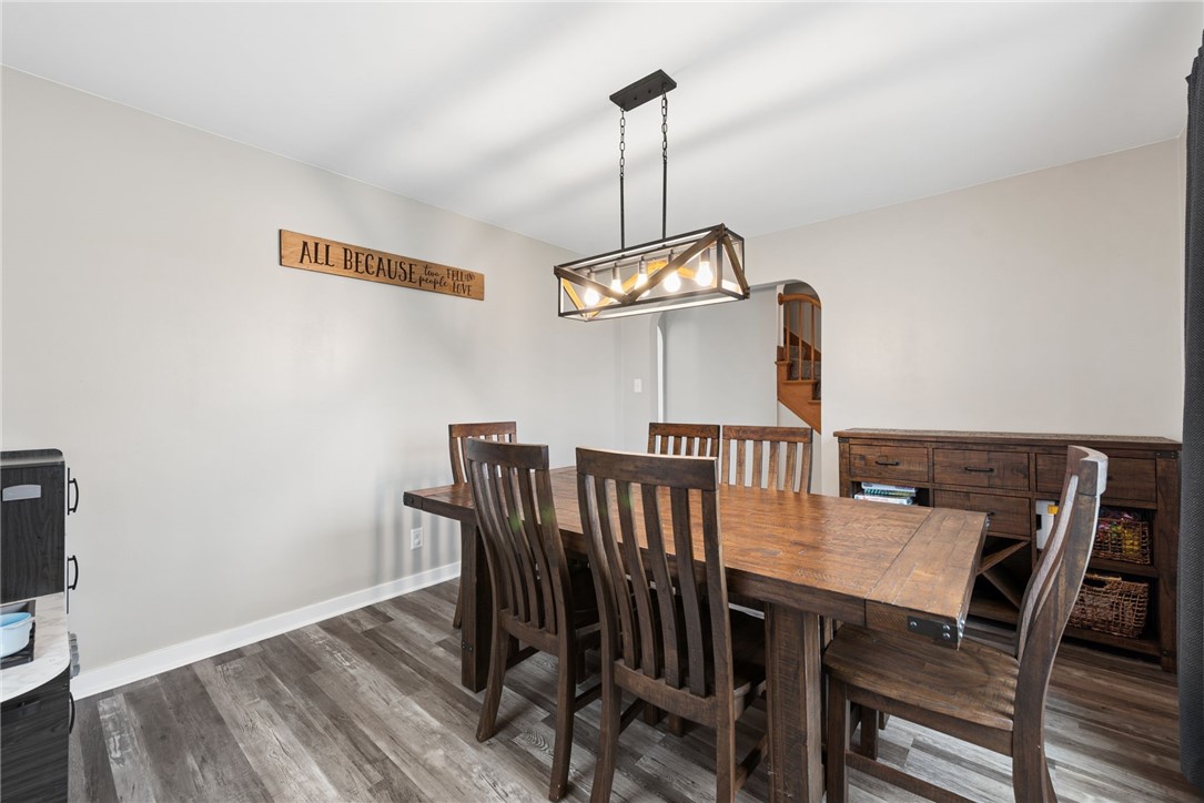1521 Woodlawn Dr