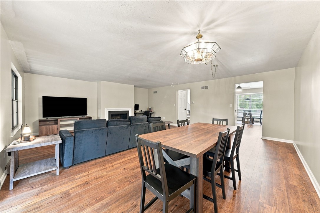 422 Edgetree