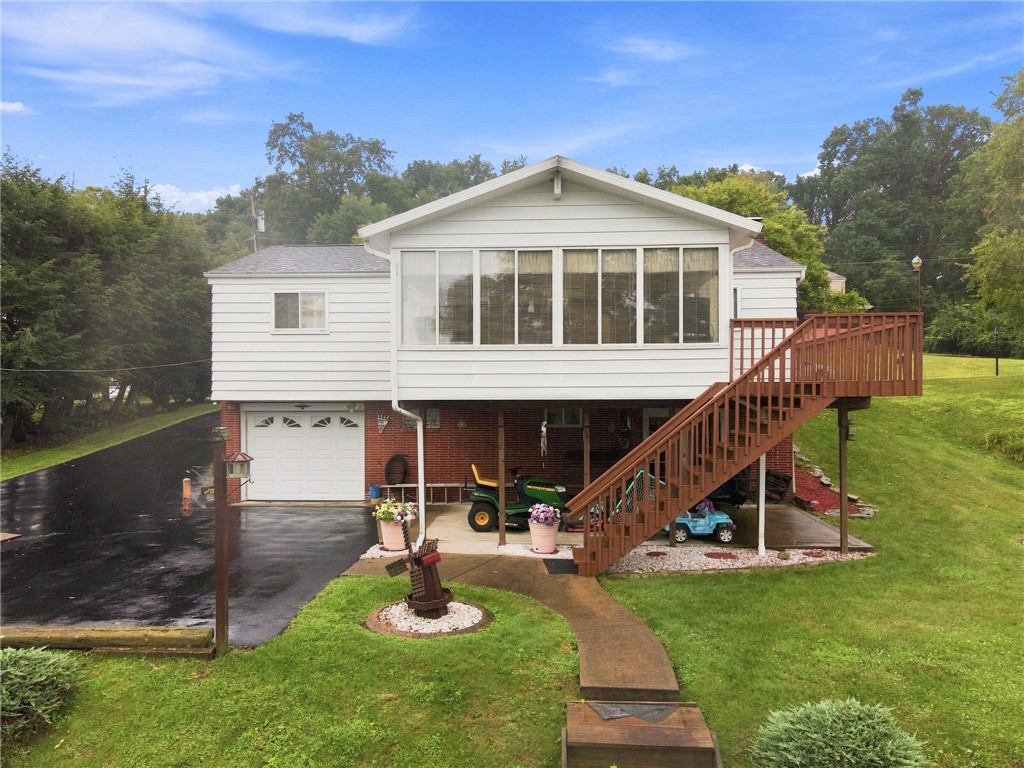 61 Maplewood Ct